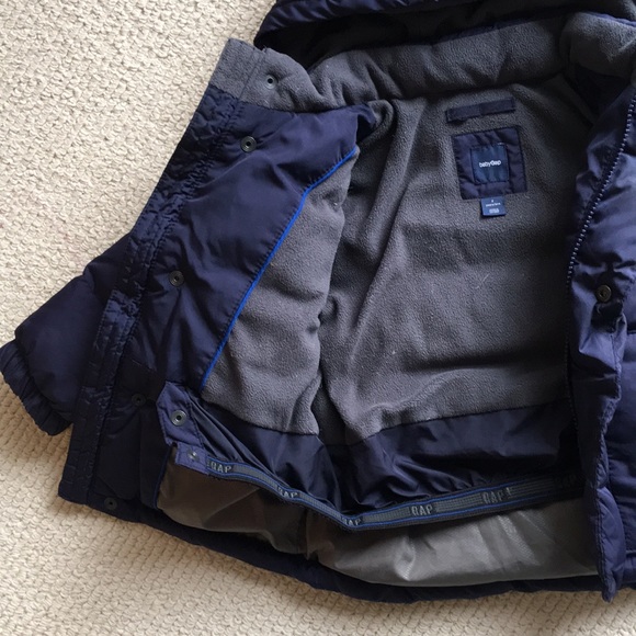 Baby Gap puffer coat - Picture 4 of 6